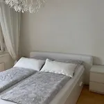 Apartment Over-night City-flat