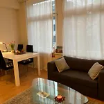 Over-night City-flat *