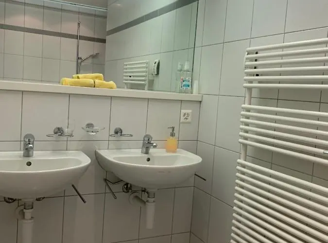 Over-night City-flat *