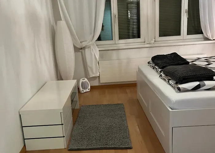 Over-night City-flat *